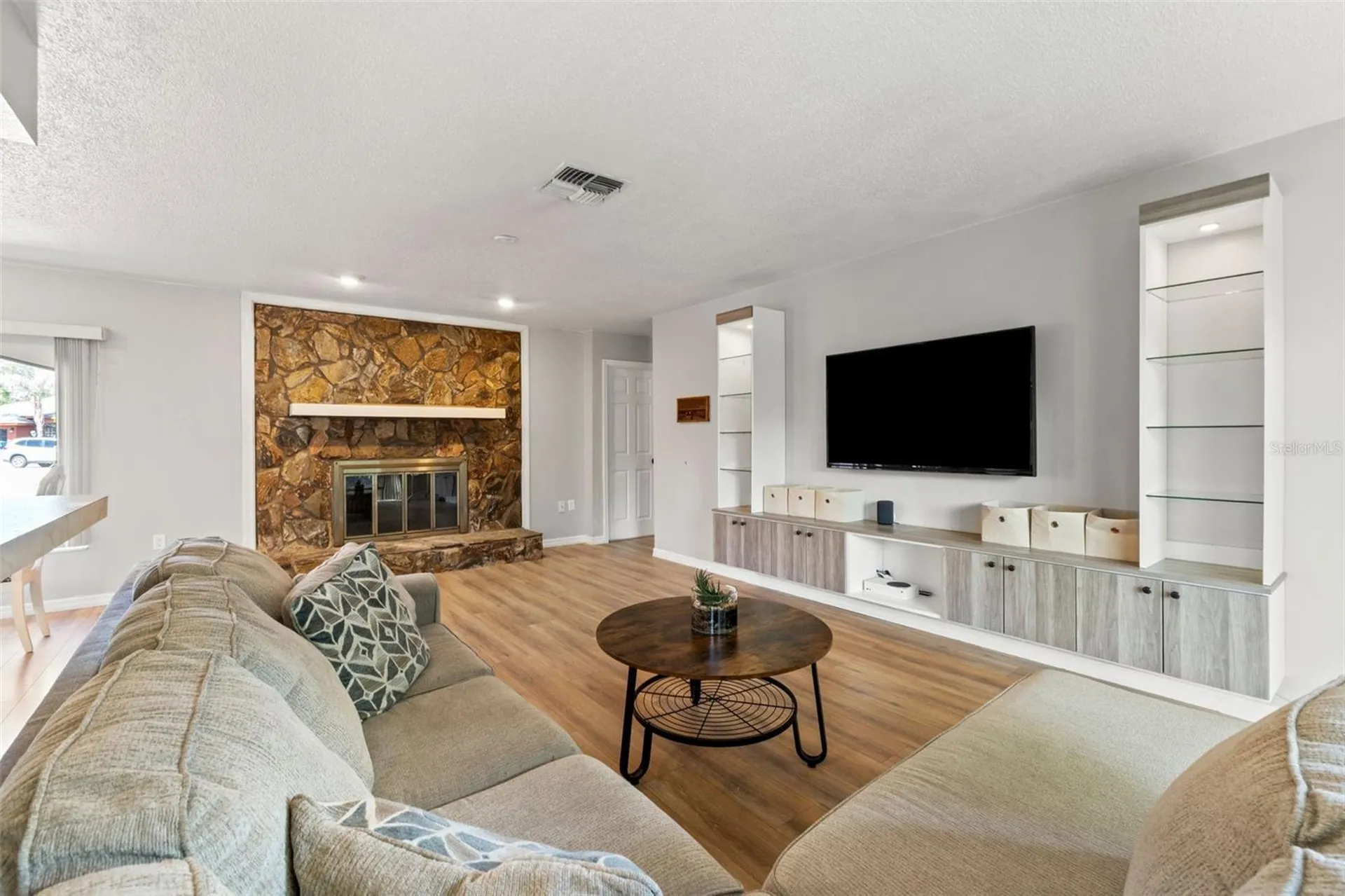 1068 Tryon Circle Spring Hill FL 34606