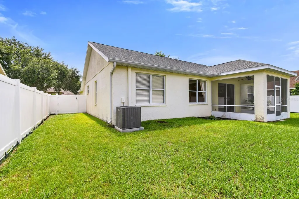 1720 Loriana Street Brandon FL 33511