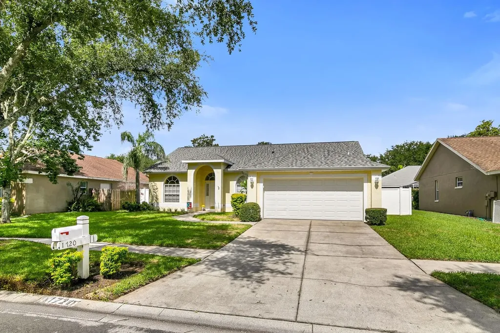 1720 Loriana Street Brandon FL 33511