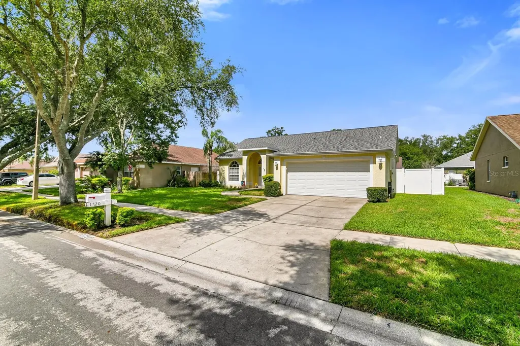 1720 Loriana Street Brandon FL 33511