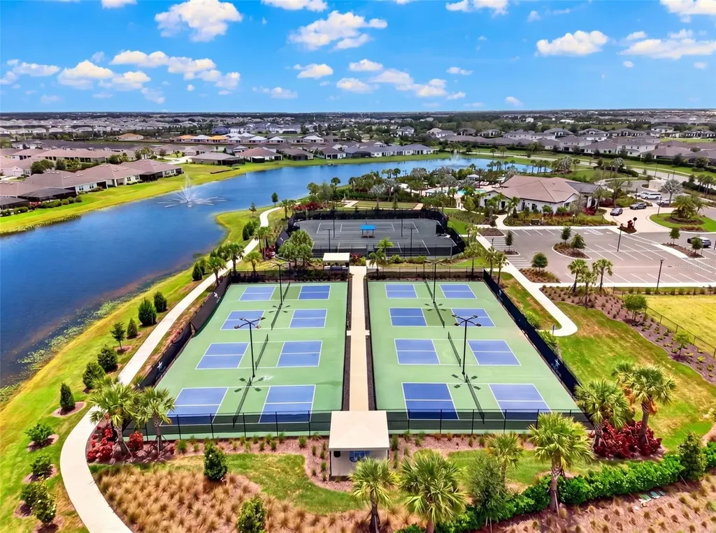 18237 Beach Ranch Terrace Bradenton FL 34211