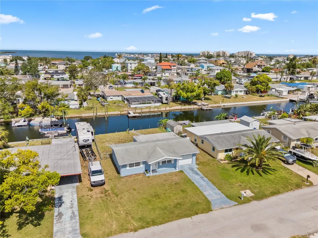 13323 Neptune Drive Hudson FL 34667