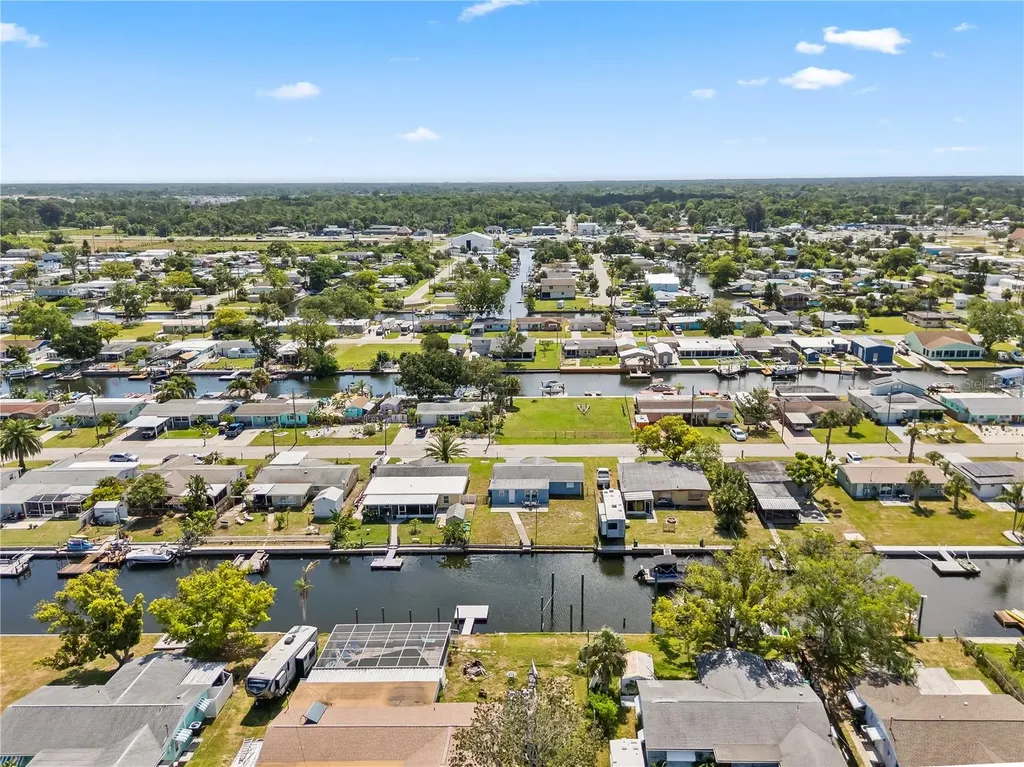 13323 Neptune Drive Hudson FL 34667