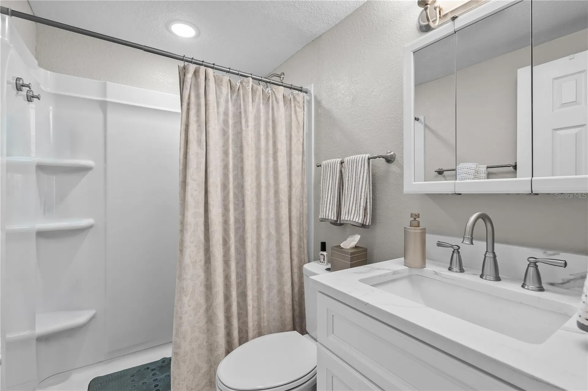 13323 Neptune Drive Hudson FL 34667
