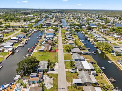 13323 Neptune Drive Hudson FL 34667