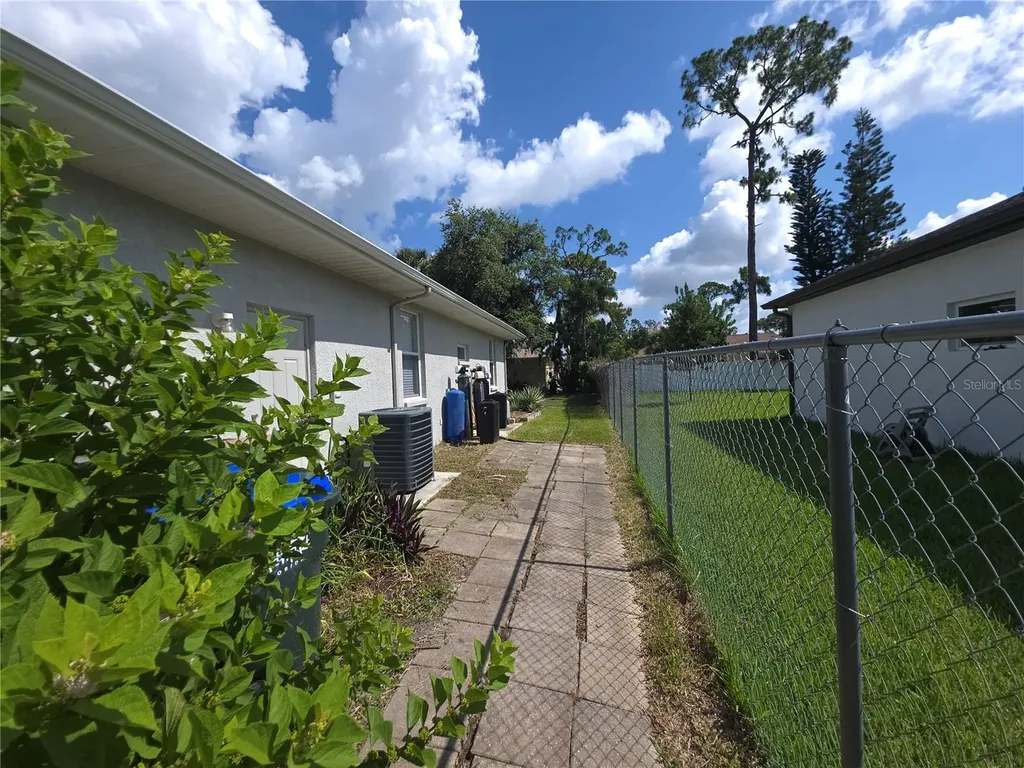 3564 Laslo Avenue North Port FL 34287