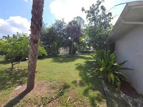 3564 Laslo Avenue North Port FL 34287