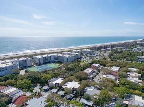 8762 Live Oak Court Cape Canaveral FL 32920