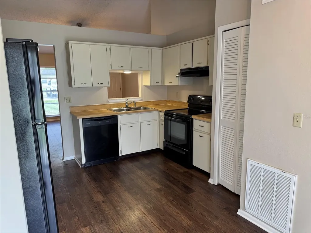 10039 Massey Street Orlando FL 32825