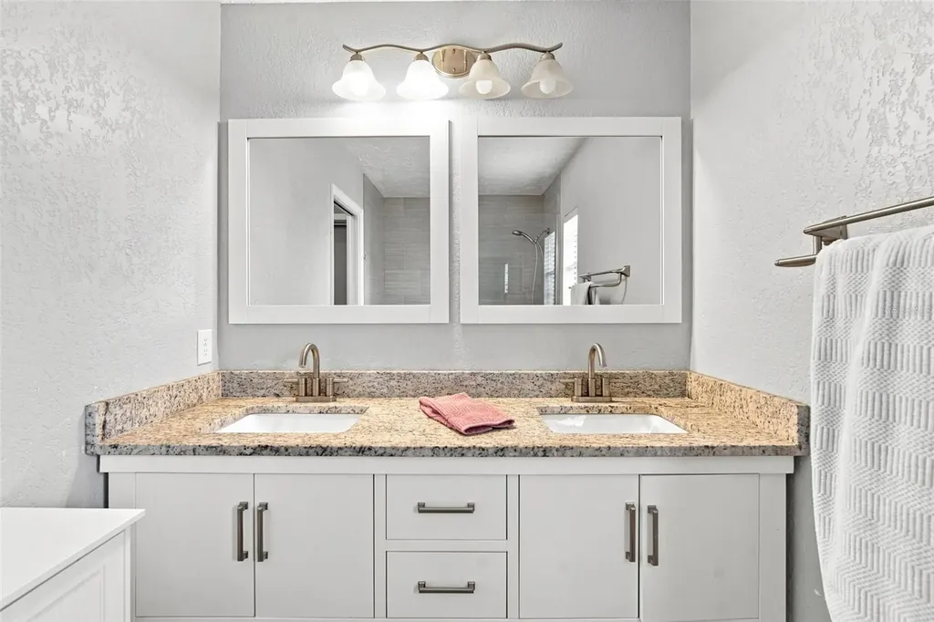 2901 Beagle Place Seffner FL 33584