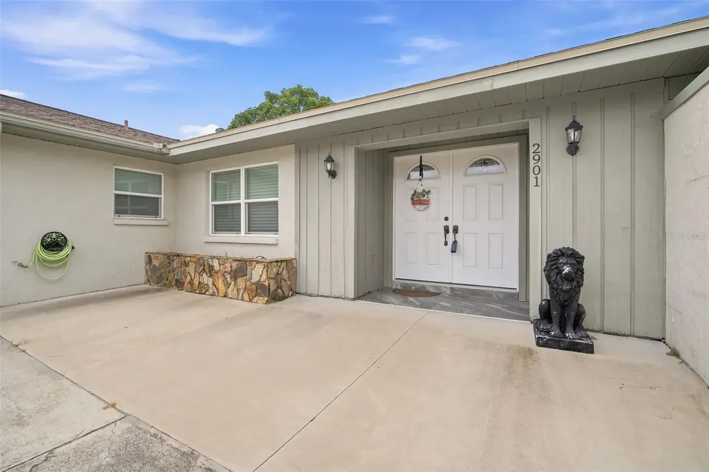 2901 Beagle Place Seffner FL 33584
