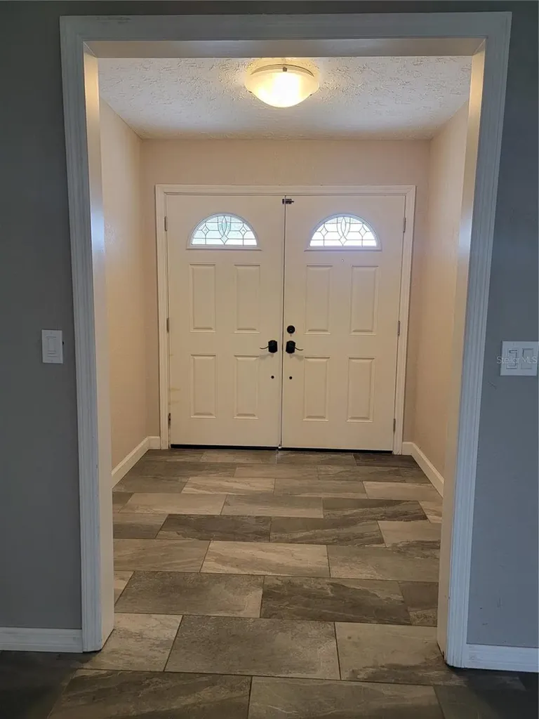 2901 Beagle Place Seffner FL 33584