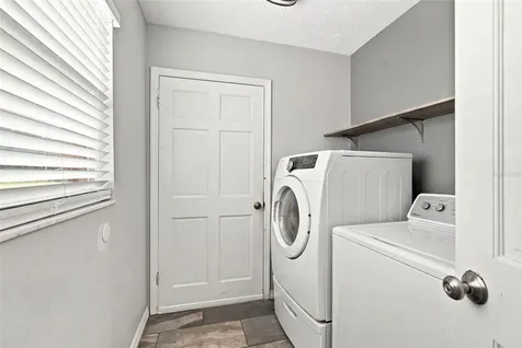 2901 Beagle Place Seffner FL 33584