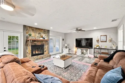 2901 Beagle Place Seffner FL 33584
