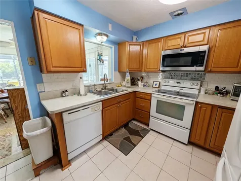 503 S Monroe Street Beverly Hills FL 34465