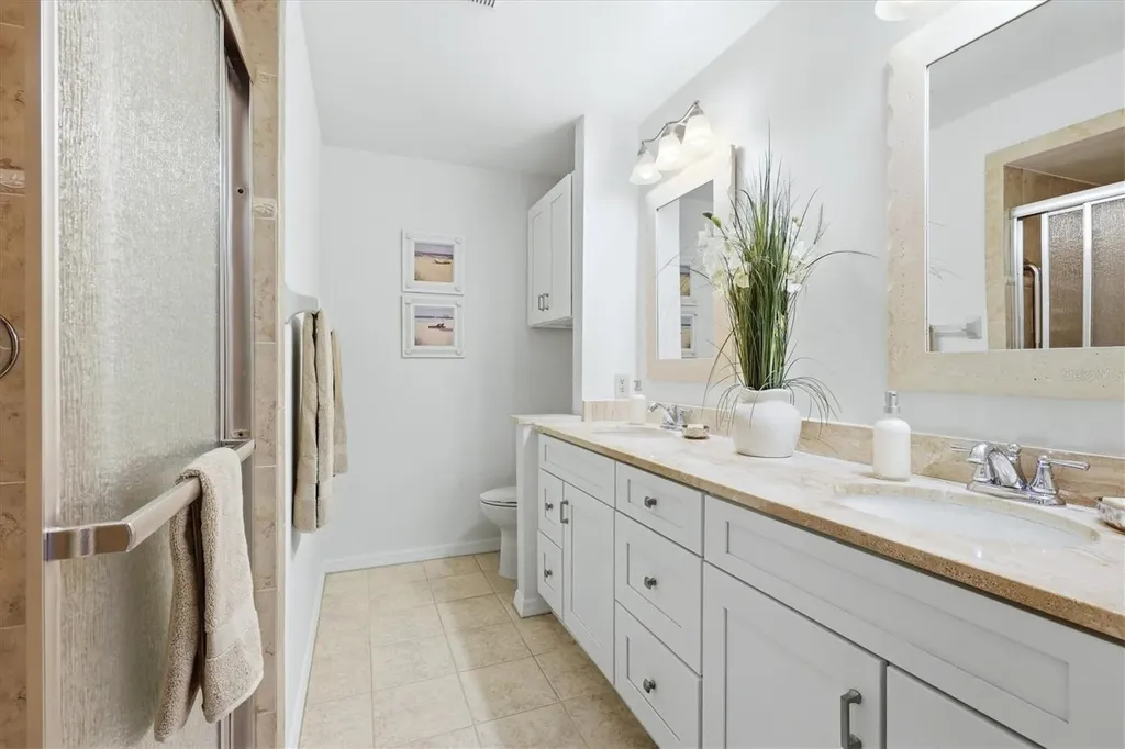421 Cerromar Terrace Venice FL 34293