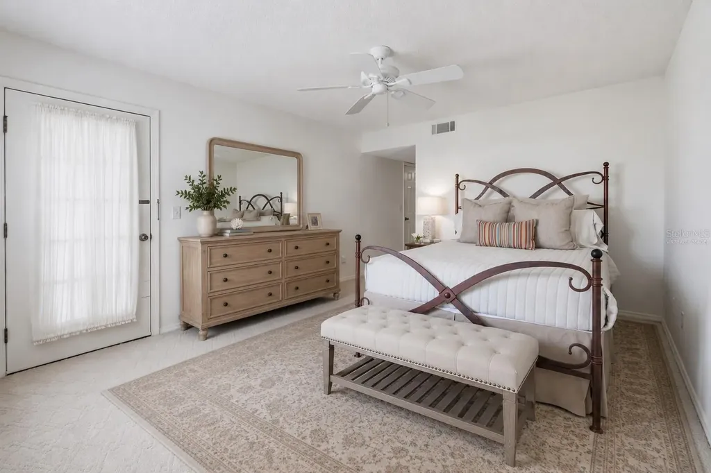 421 Cerromar Terrace Venice FL 34293