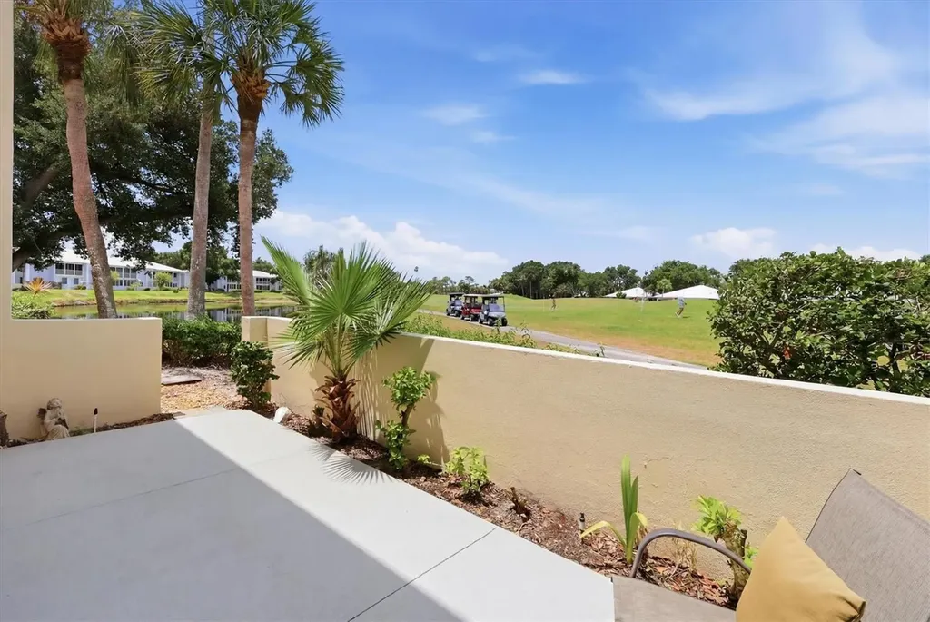 421 Cerromar Terrace Venice FL 34293