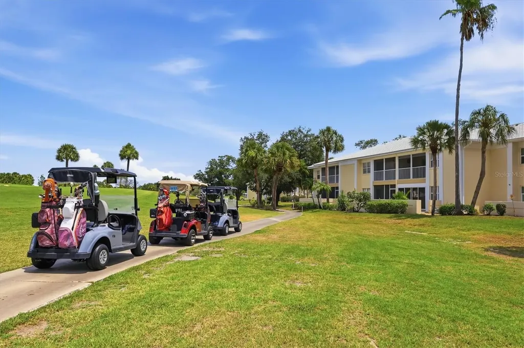 421 Cerromar Terrace Venice FL 34293