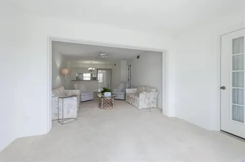 421 Cerromar Terrace Venice FL 34293