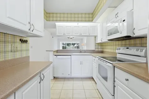 421 Cerromar Terrace Venice FL 34293