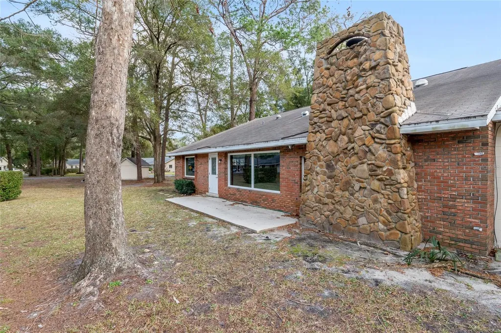 8707 SW 88th Court Road Ocala FL 34481