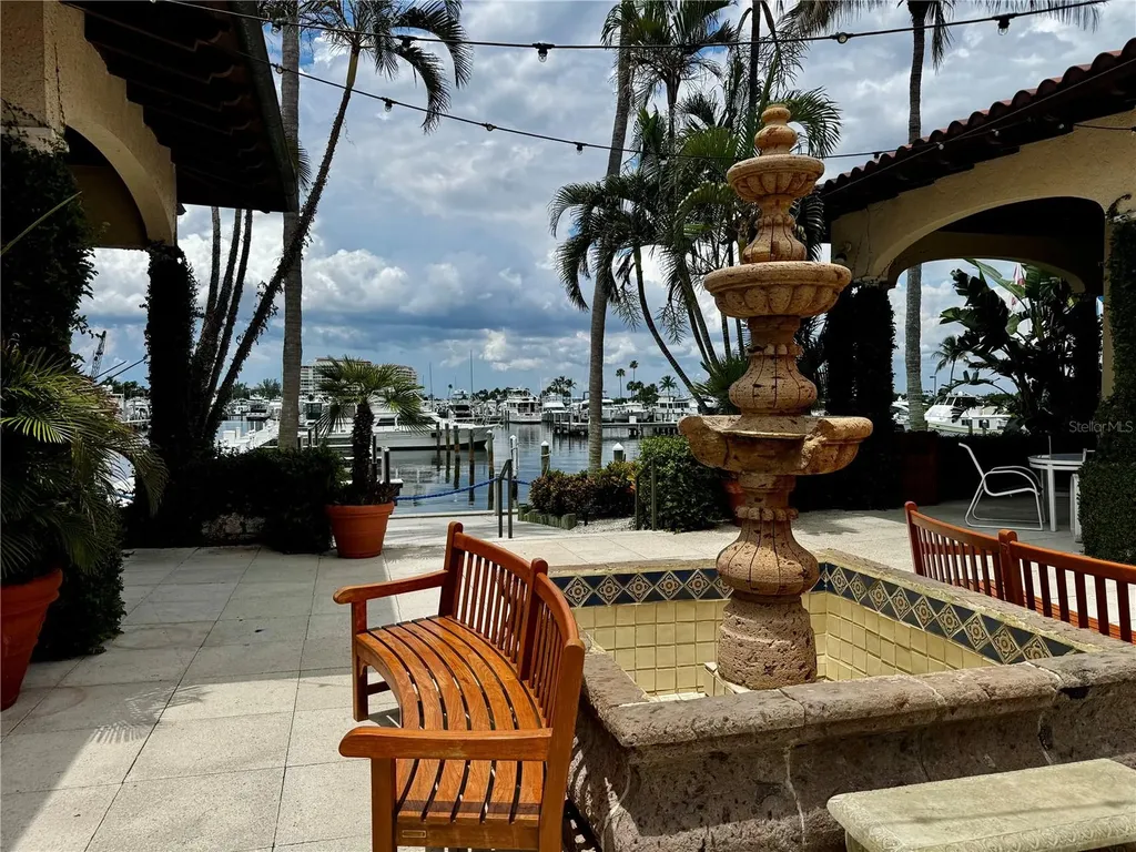 2600 Harbourside Drive Longboat Key FL 34228