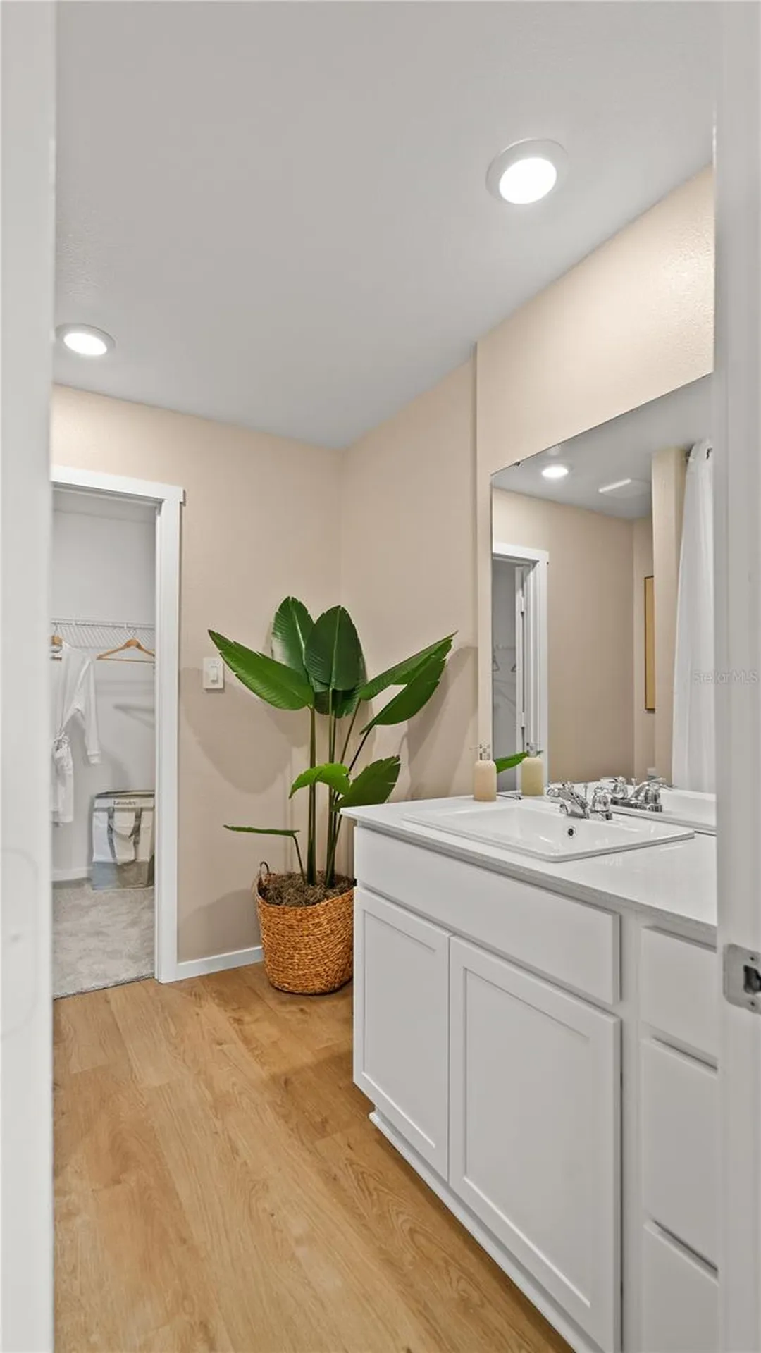 323 Nola Lane Dundee FL 33838