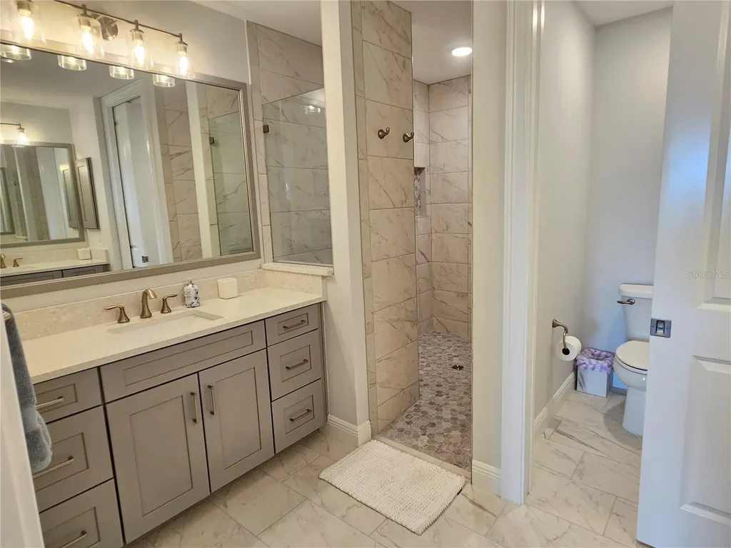 503 Tamiami Trail N Venice FL 34285