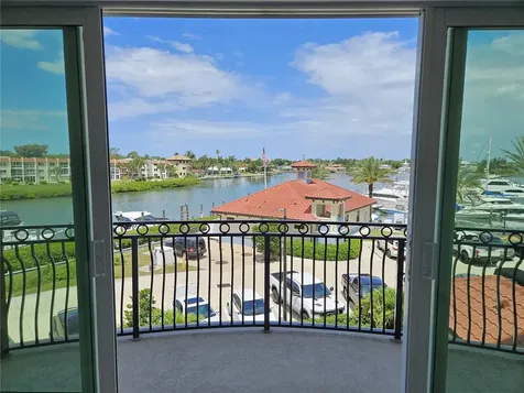 503 Tamiami Trail N Venice FL 34285