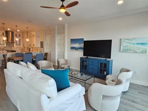 503 Tamiami Trail N Venice FL 34285