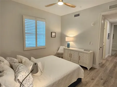 503 Tamiami Trail N Venice FL 34285
