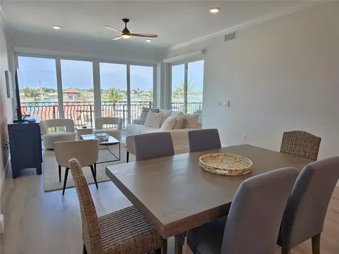503 Tamiami Trail N Venice FL 34285