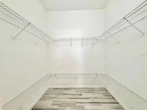 7123 Yacht Basin Avenue Orlando FL 32835