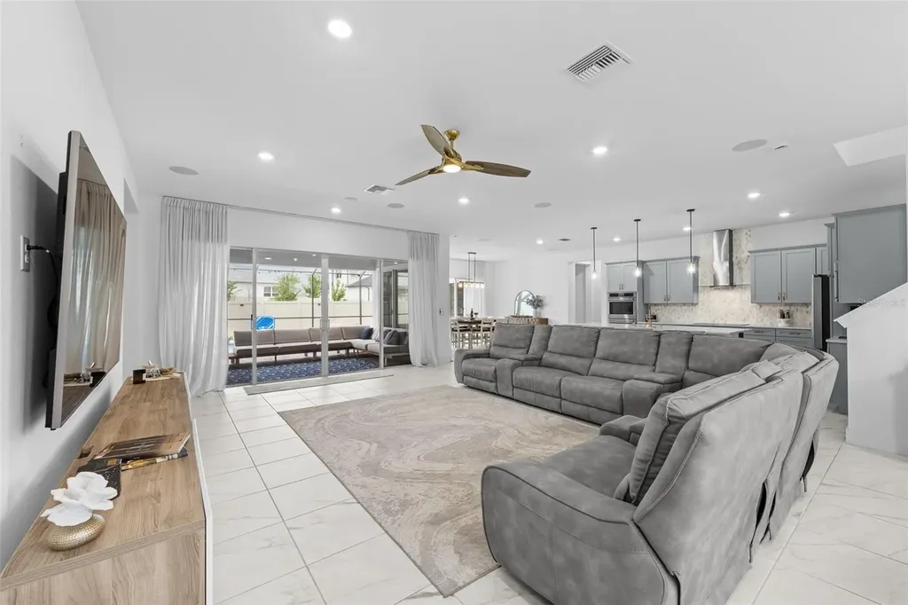 8776 Ivy Stark Boulevard Wesley Chapel FL 33545