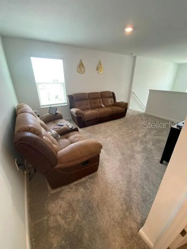 4258 Twisted Twig Bend Kissimmee FL 34746