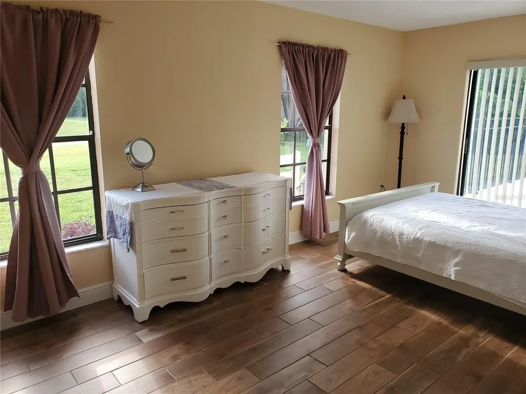 100 Water Oak Way Oldsmar FL 34677
