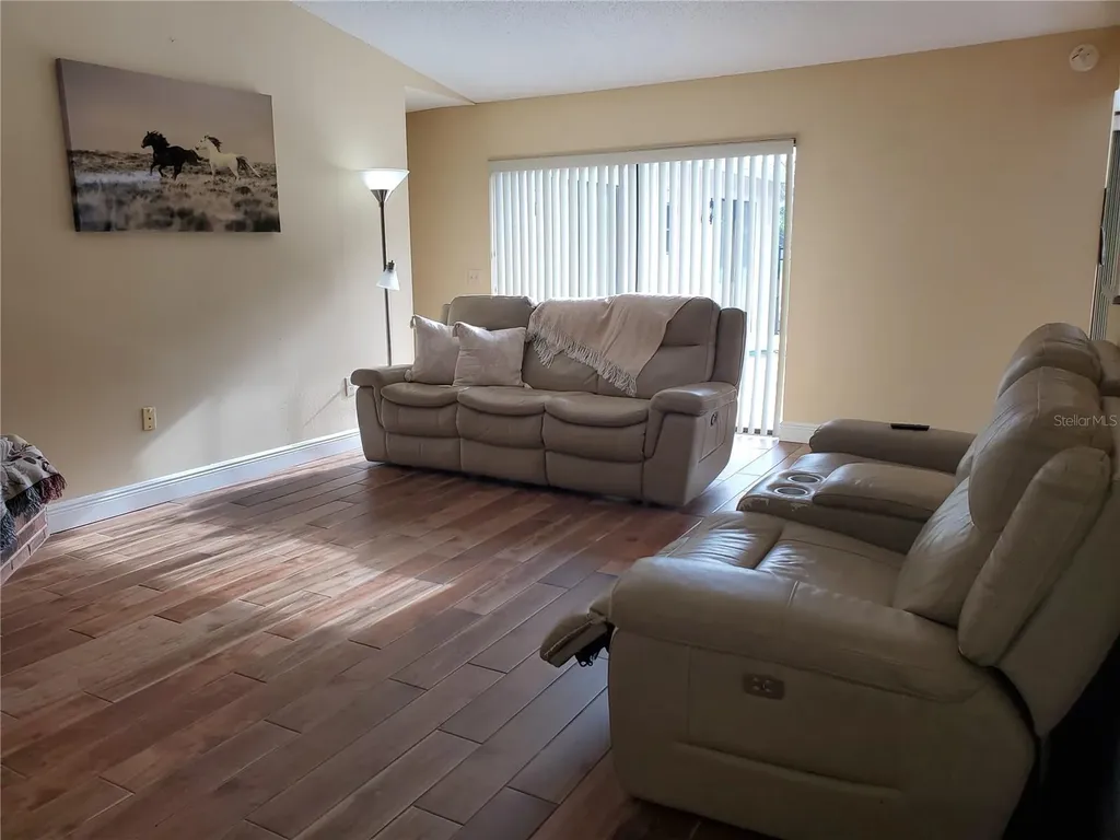 100 Water Oak Way Oldsmar FL 34677
