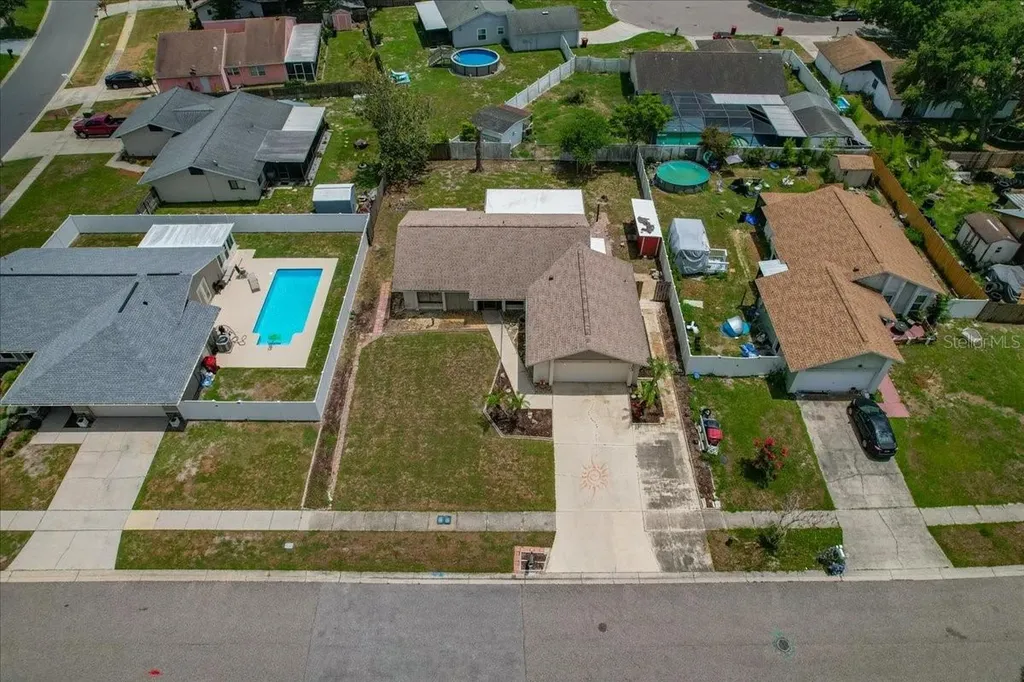 1203 W Redbud Street Plant City FL 33563