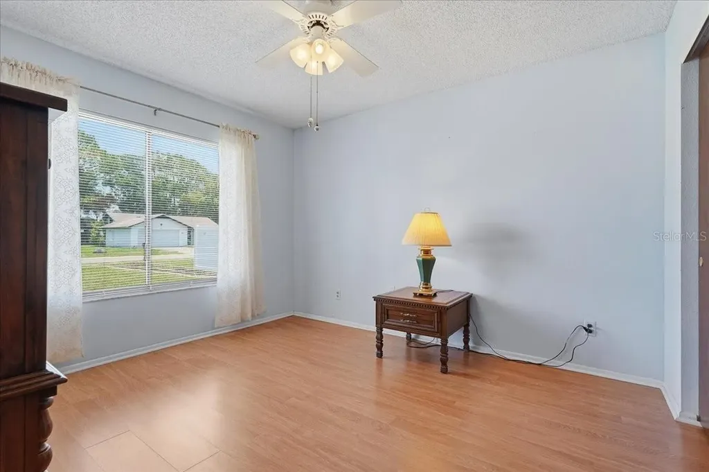 1203 W Redbud Street Plant City FL 33563