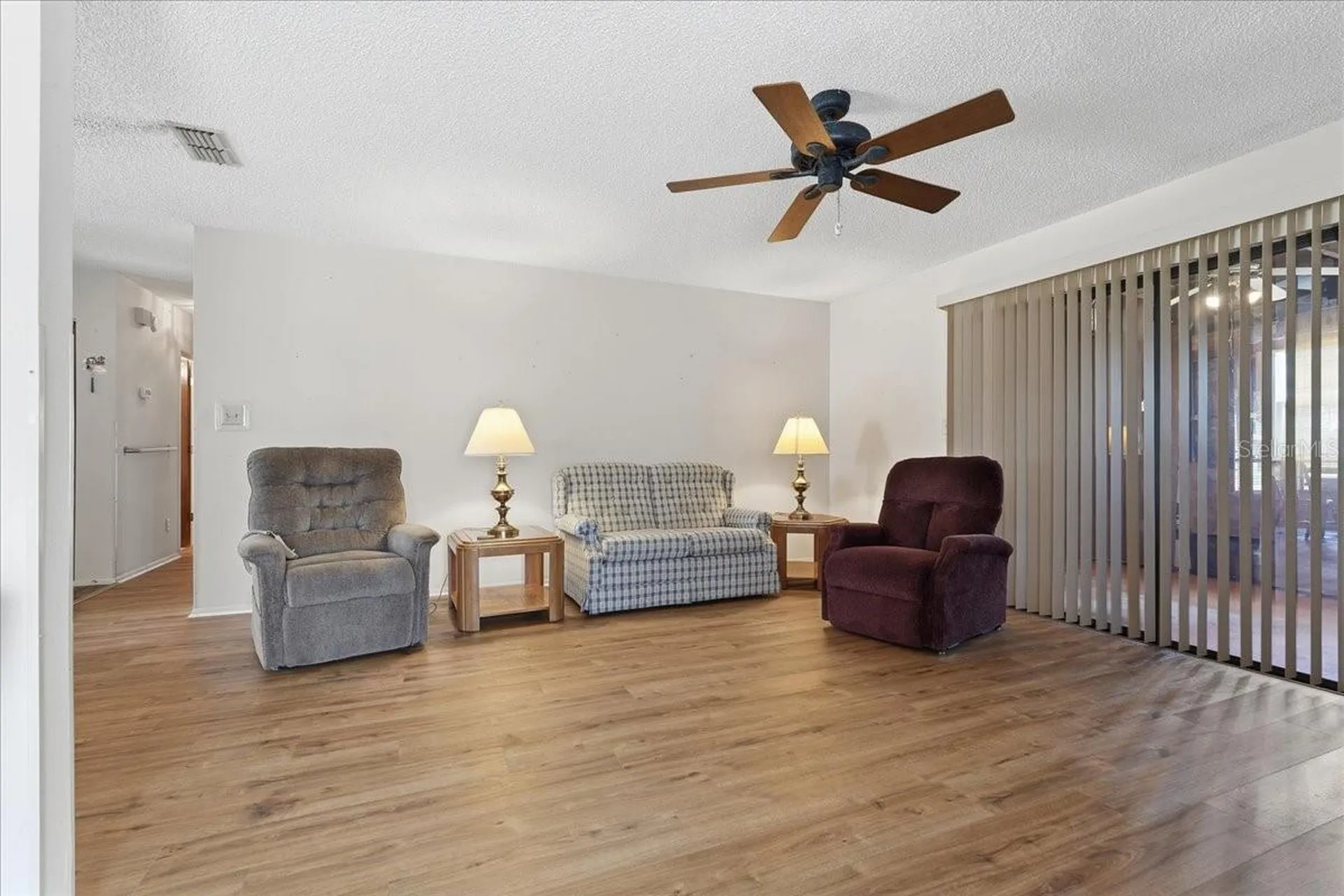 1203 W Redbud Street Plant City FL 33563