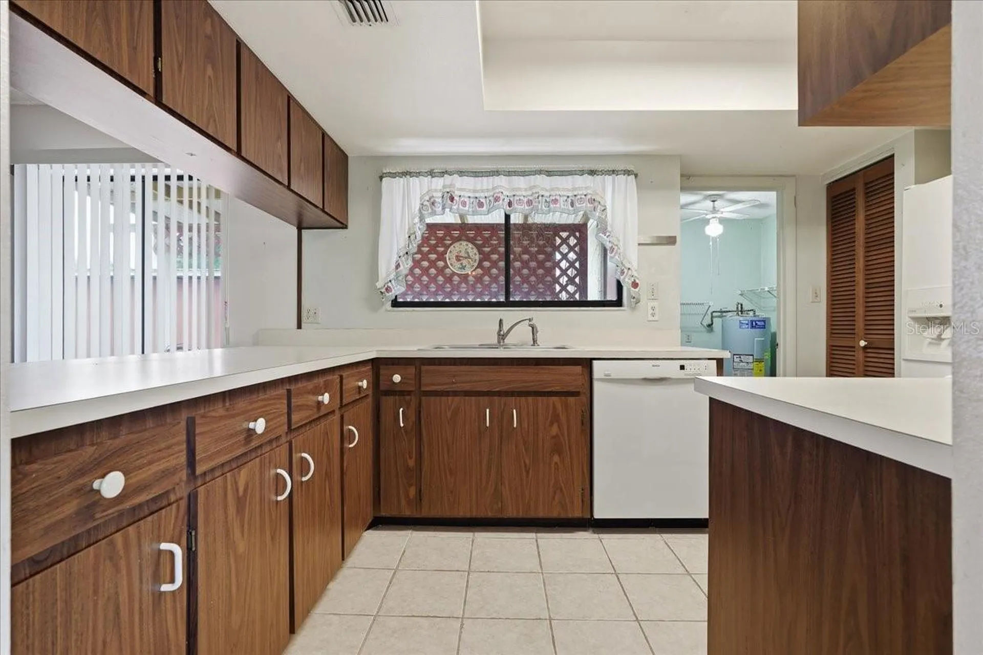 1203 W Redbud Street Plant City FL 33563