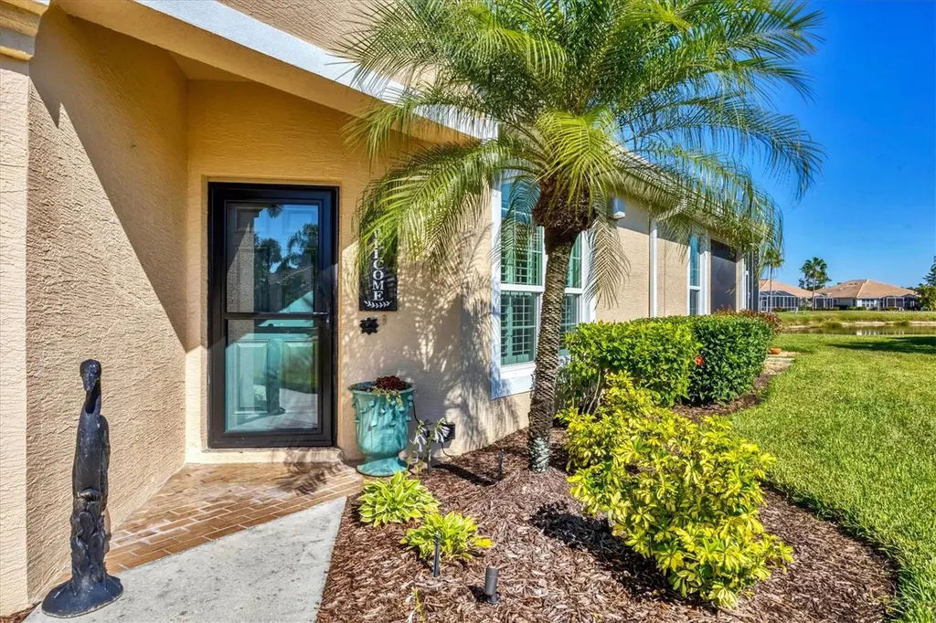 4820 Whispering Oaks Drive North Port FL 34287