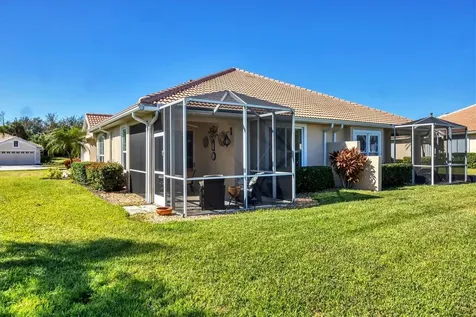4820 Whispering Oaks Drive North Port FL 34287