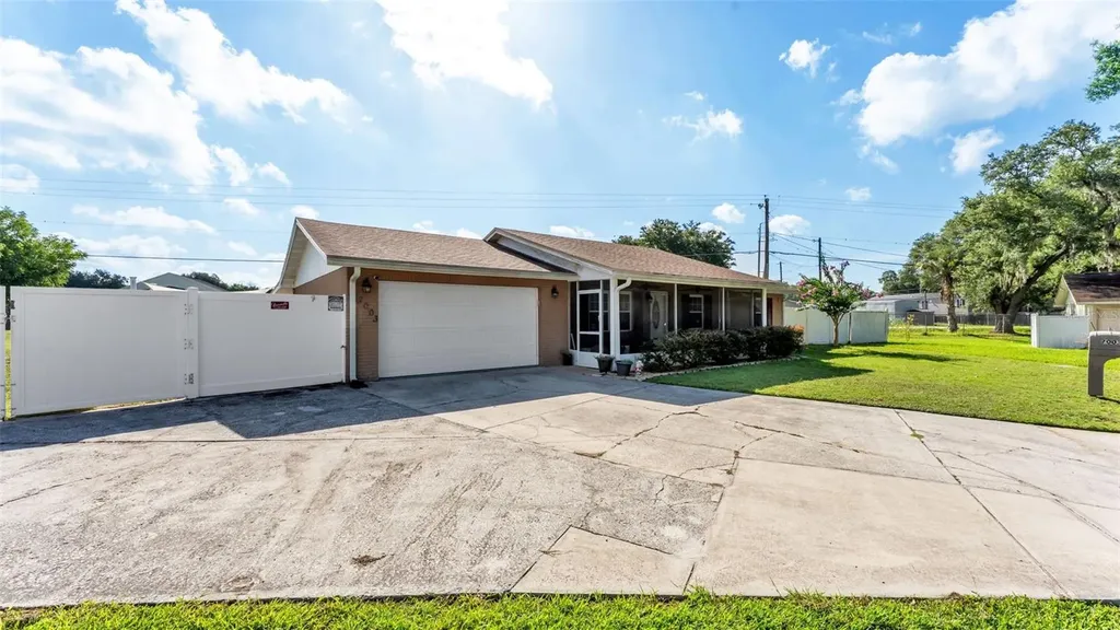 7003 Sheffield Drive Lakeland FL 33810