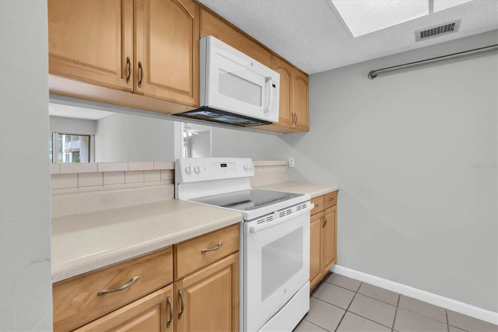 675 99th Avenue N St Petersburg FL 33702