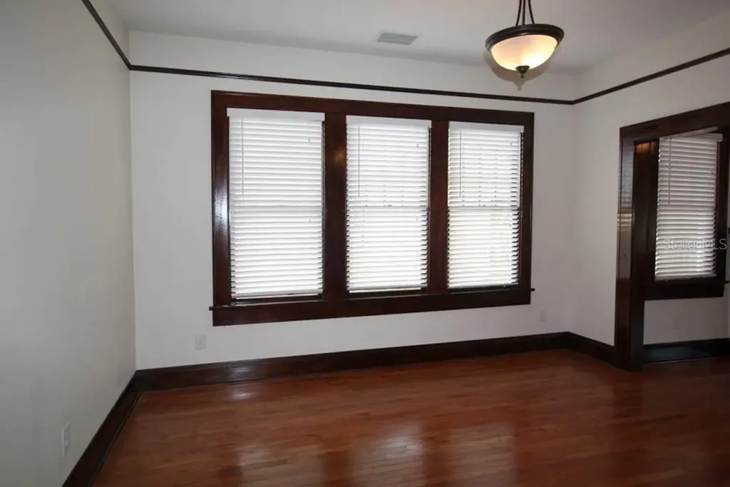 2404 N Morgan Street Tampa FL 33602
