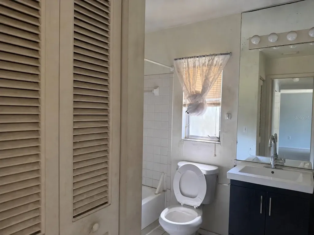 1306 Dukes Drive Tarpon Springs FL 34689