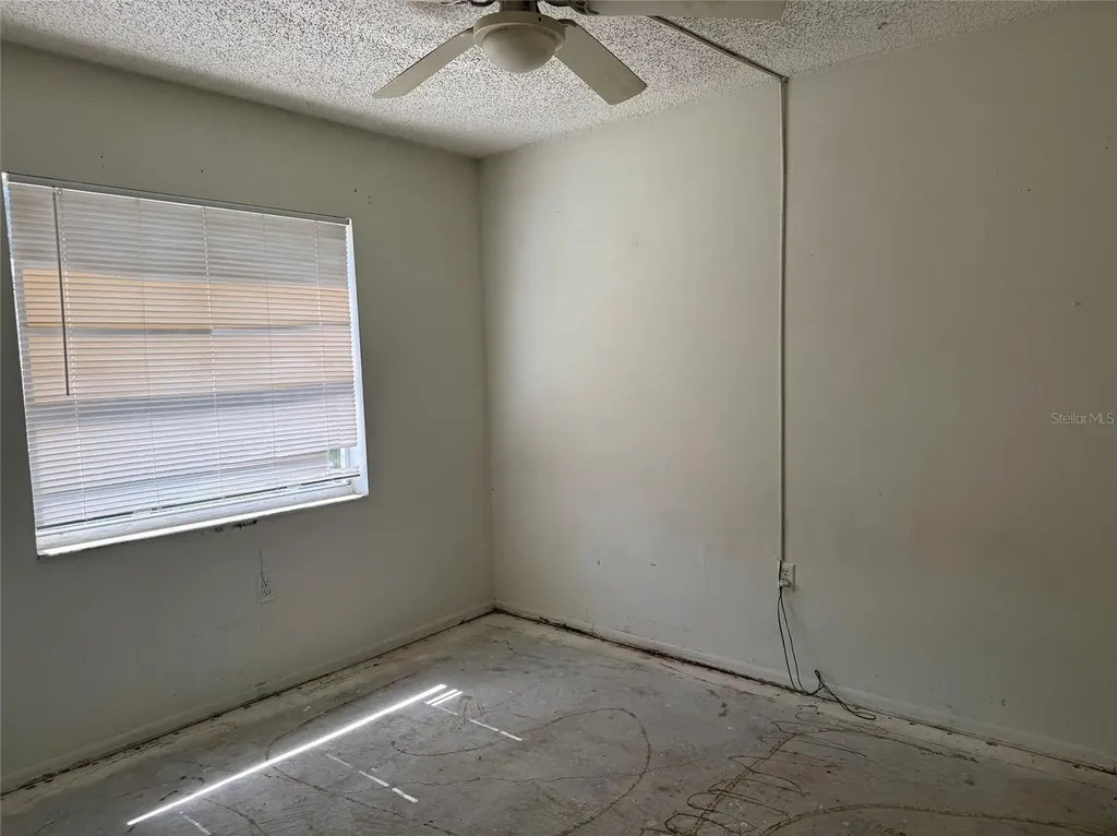 1306 Dukes Drive Tarpon Springs FL 34689