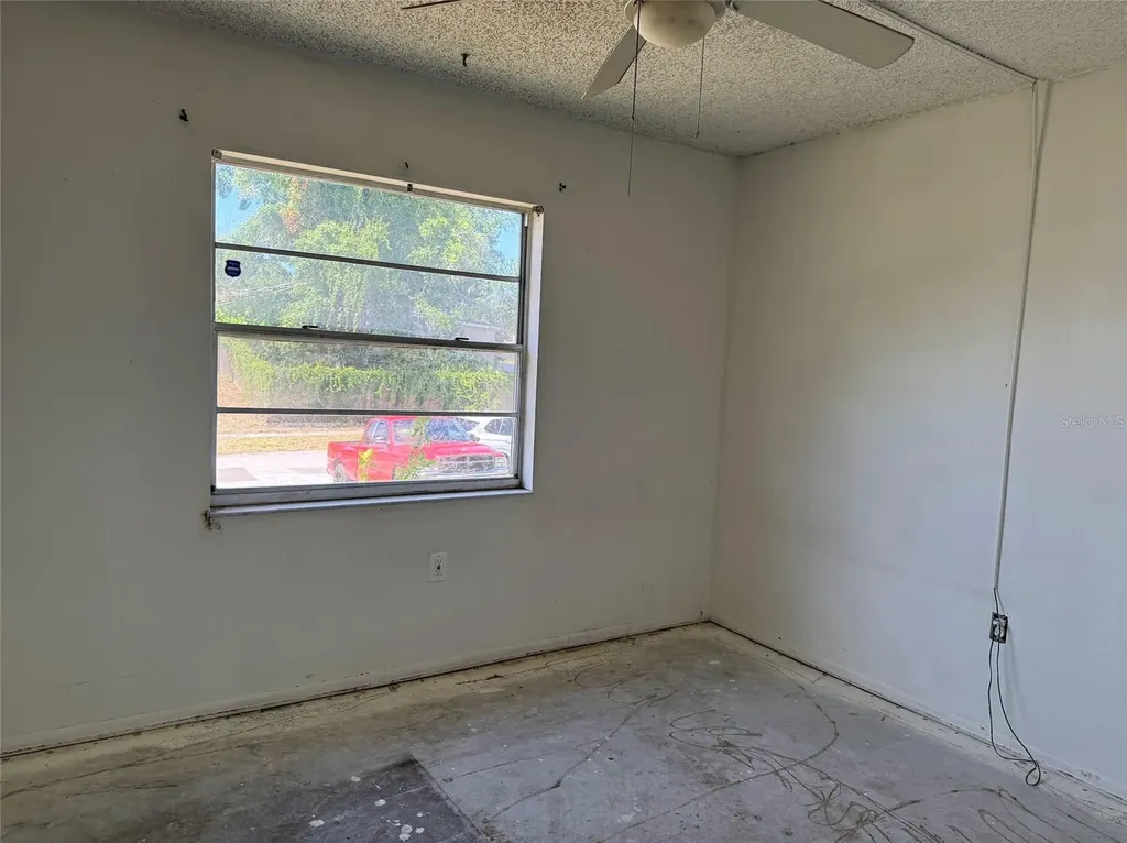 1306 Dukes Drive Tarpon Springs FL 34689